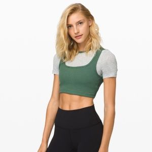 Lululemon Better Best Cropped Short Sleeve Shirt - Size 6